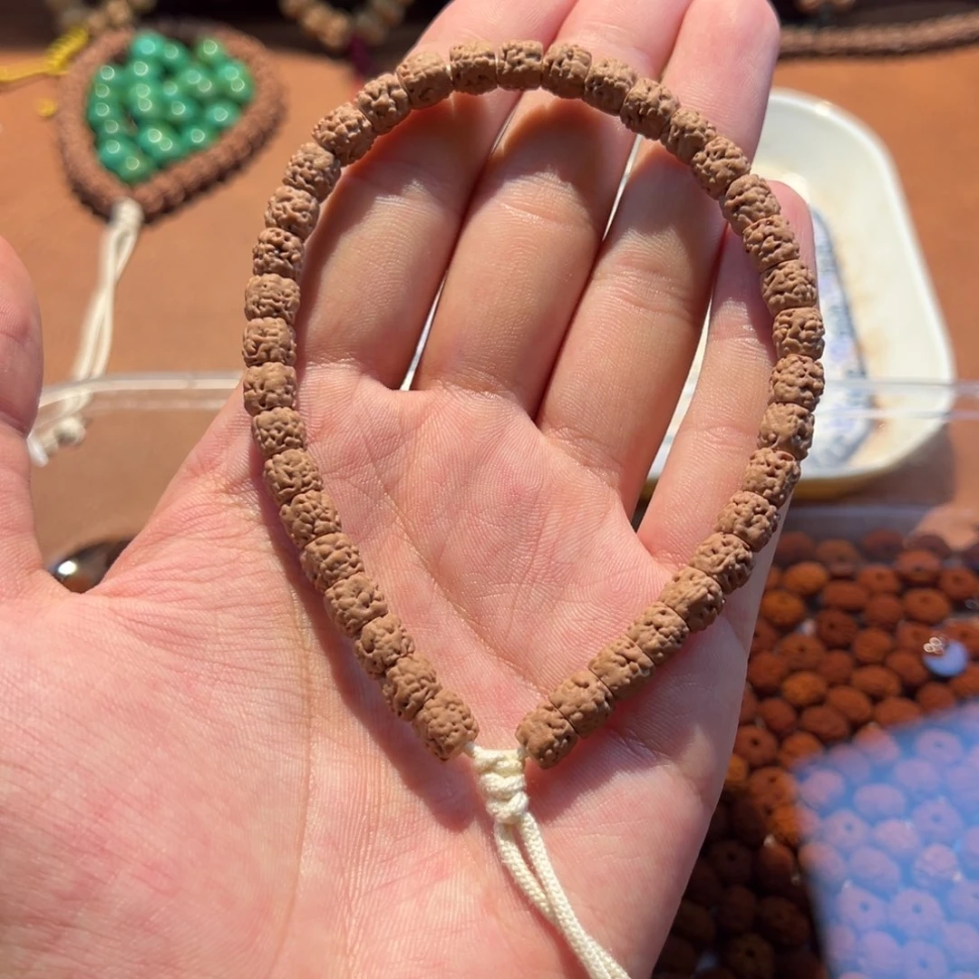 金刚菩提吊坠藏切佛手手持