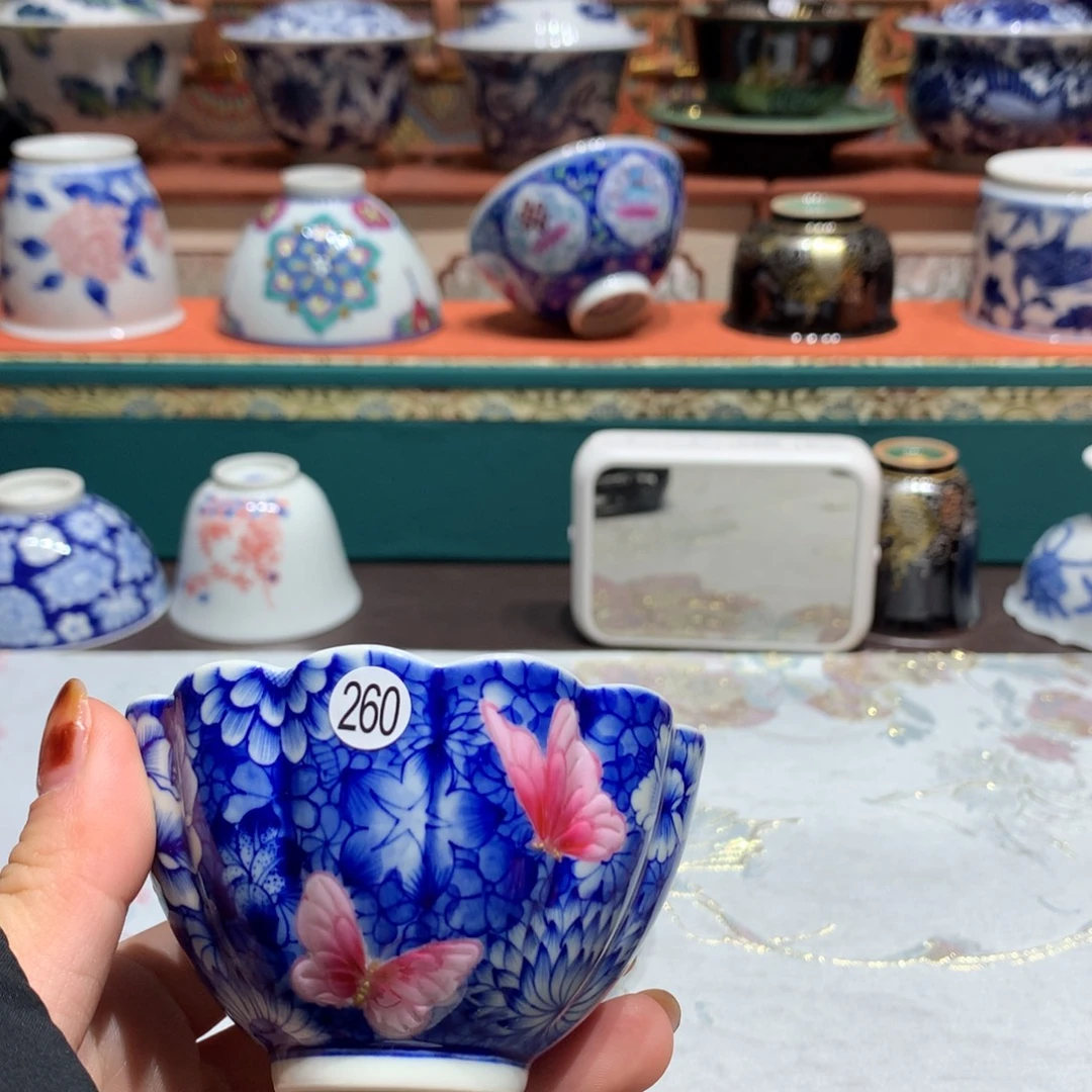 张***料260青花粉彩杯子xg39