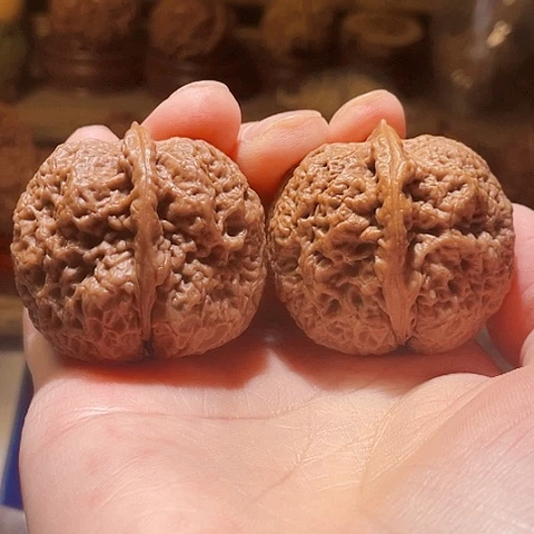 把件文玩核桃密纹金蟾带彩41