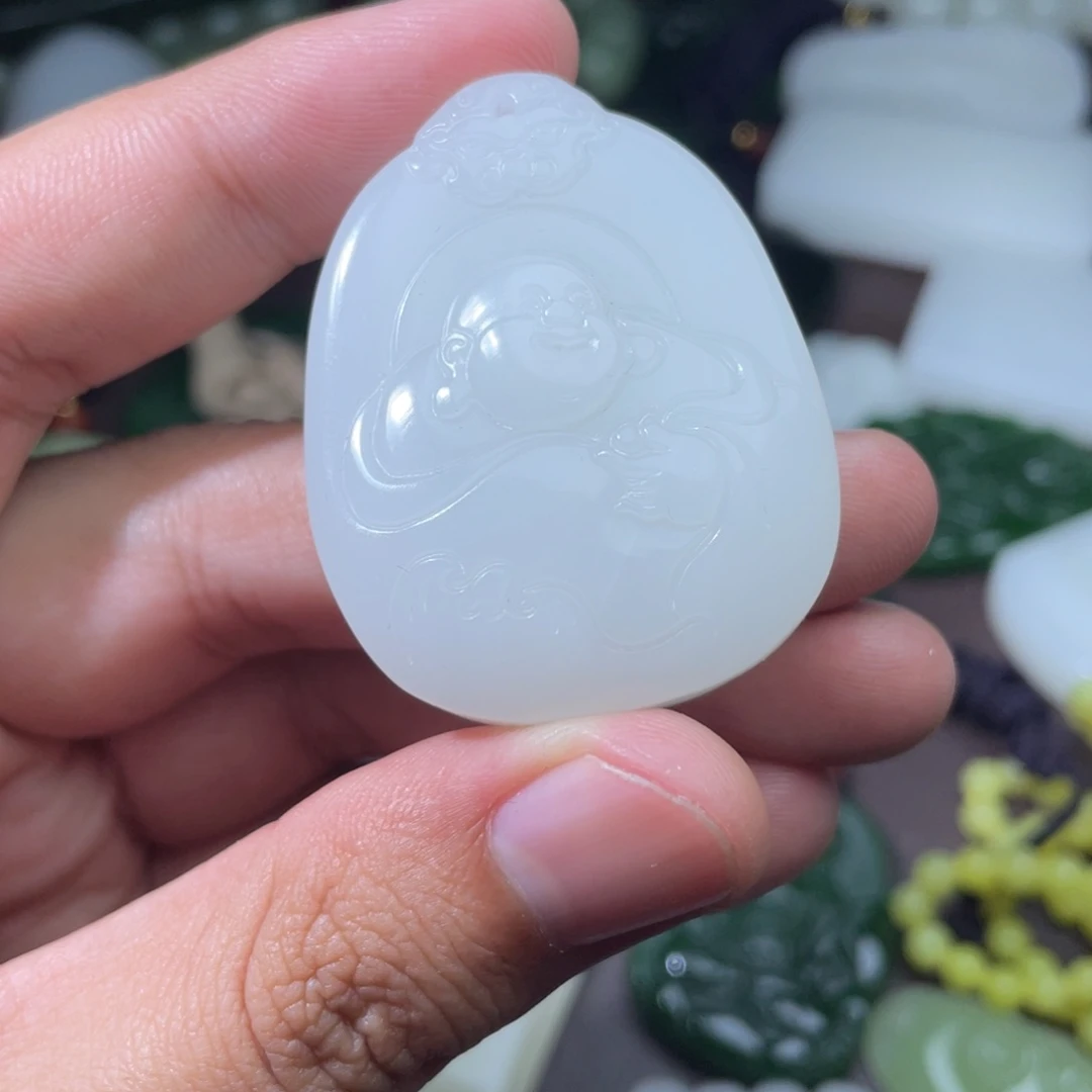 颈饰未镶嵌和田玉