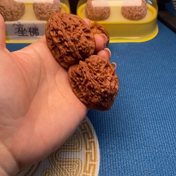 文玩核桃把件大壁虎38