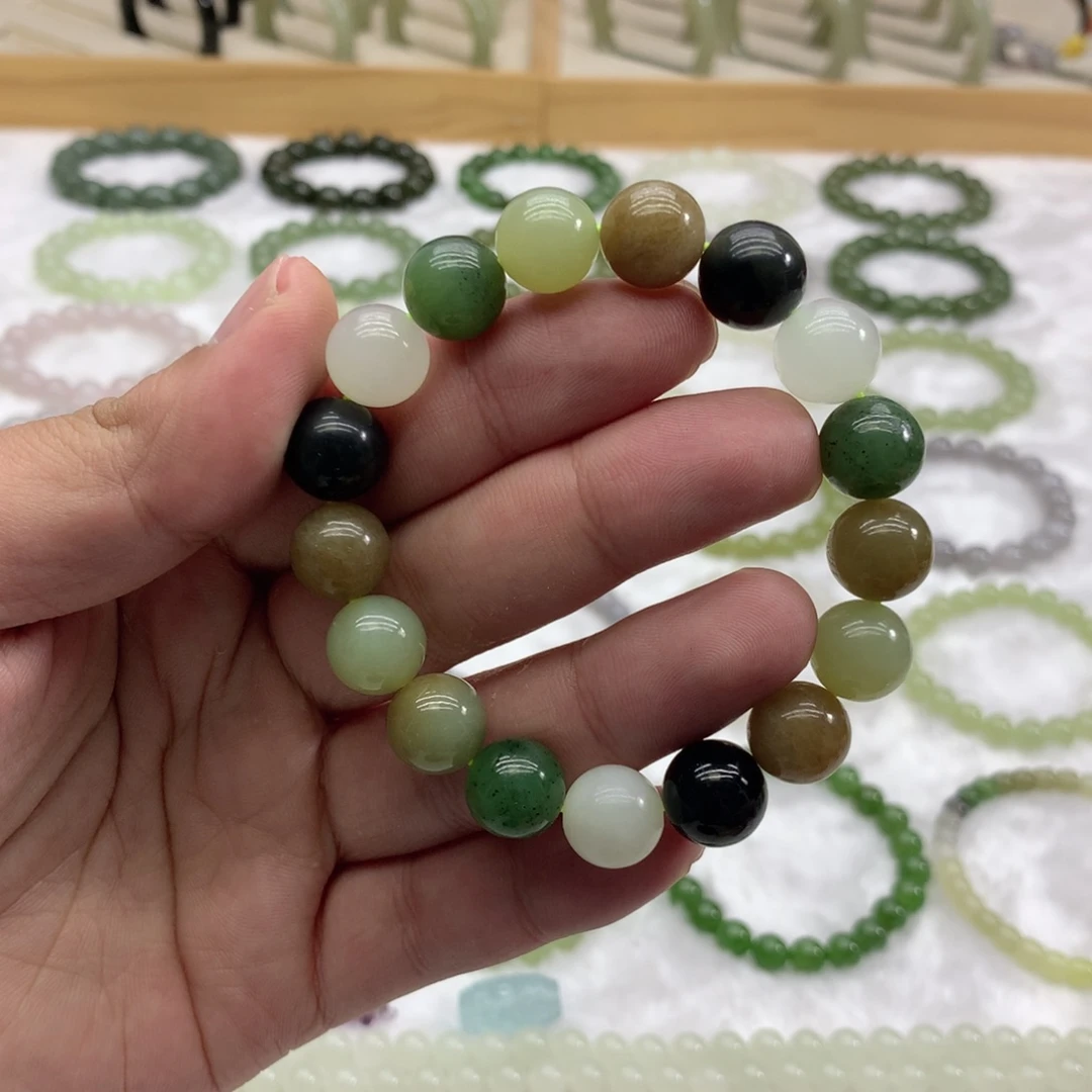 和田玉未镶嵌手串（多宝12）