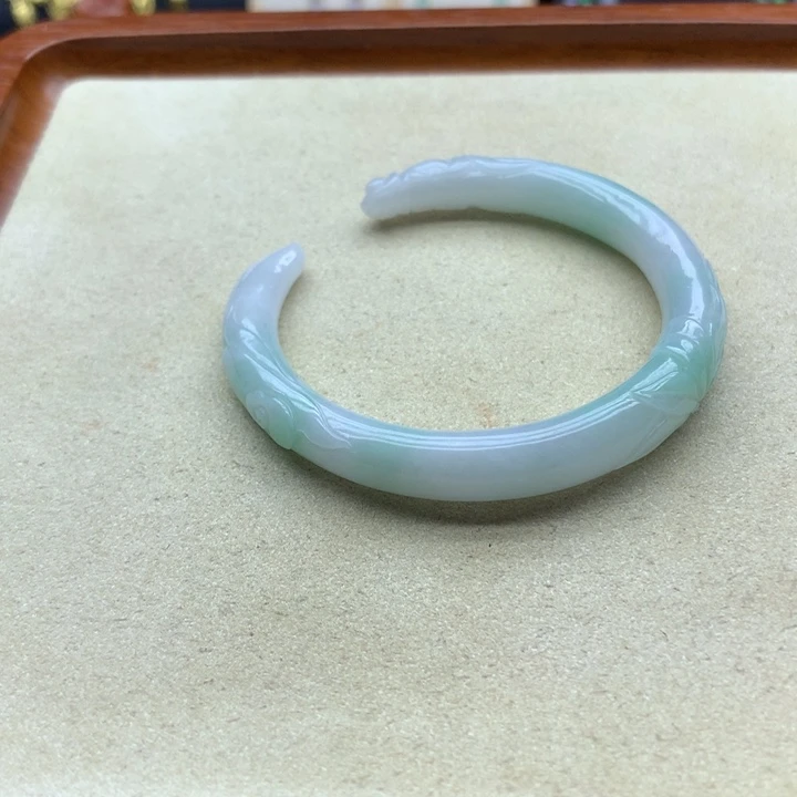 翡翠未镶嵌手镯翡翠手镯57