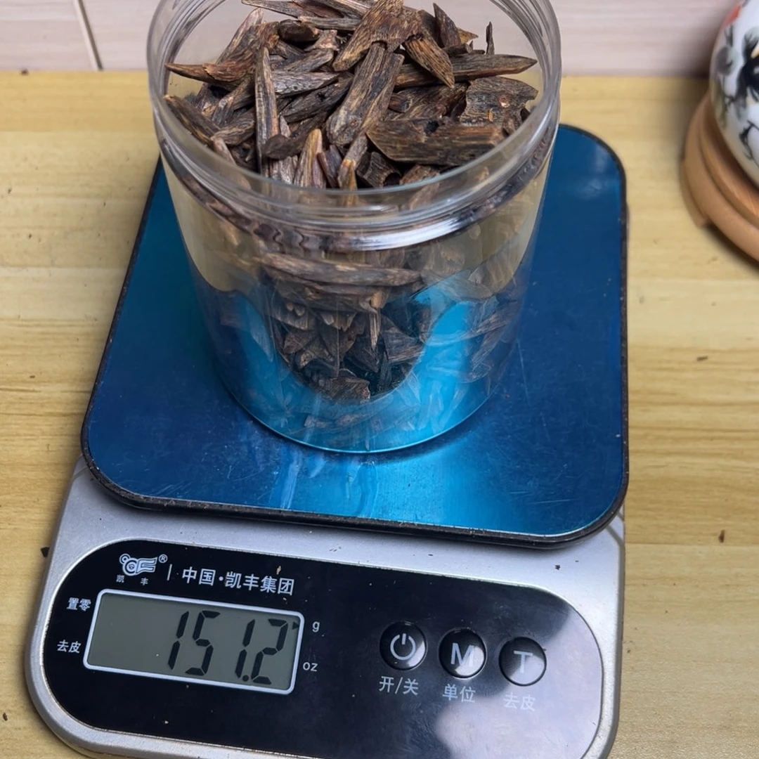 树脂制品中**业海南天然陆河沉水树心瓜子料151克