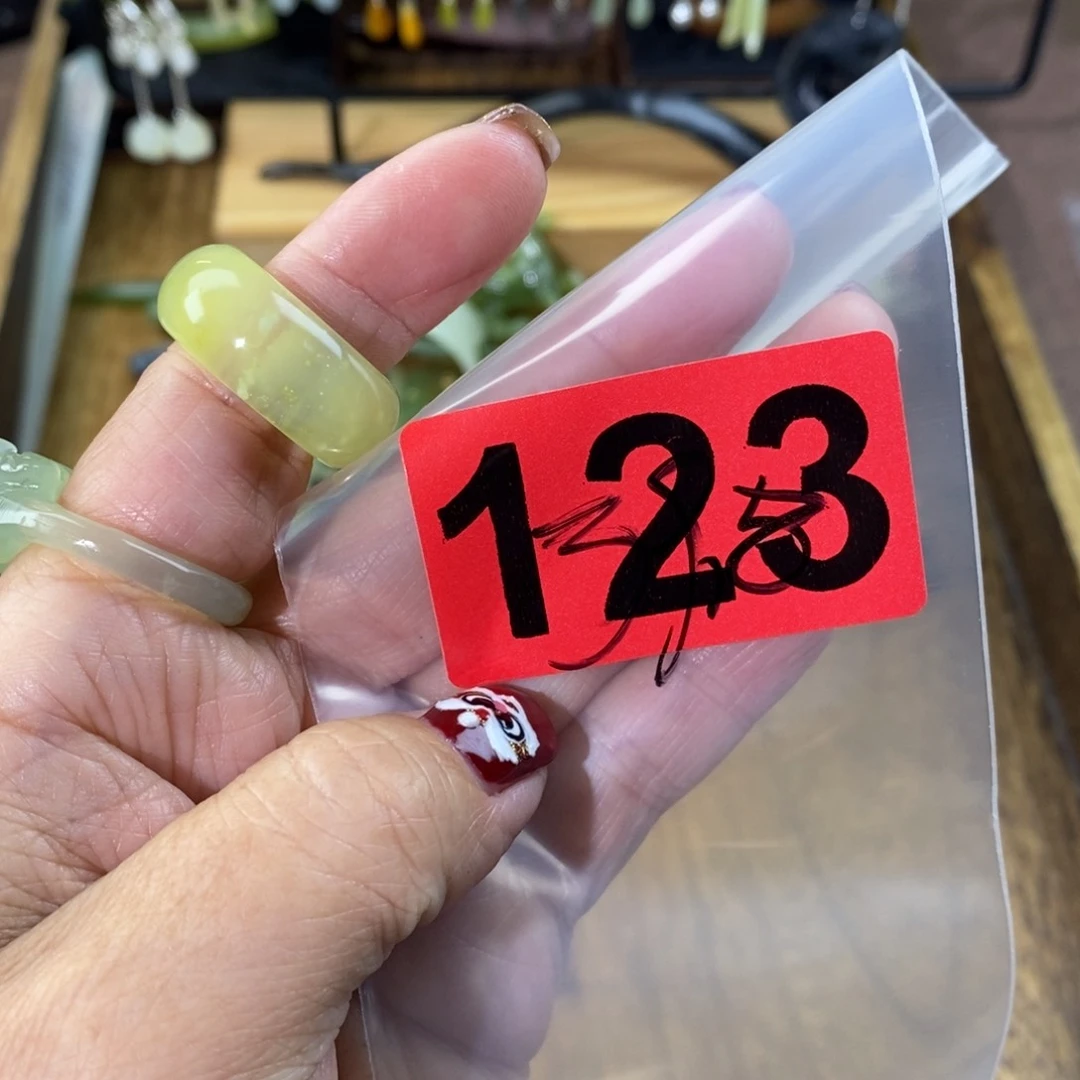 蛇纹石玉玉簪合金辞**尔