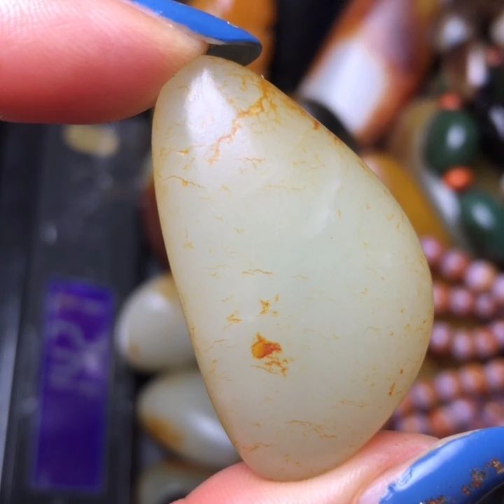 和田玉未镶嵌珠宝奇石