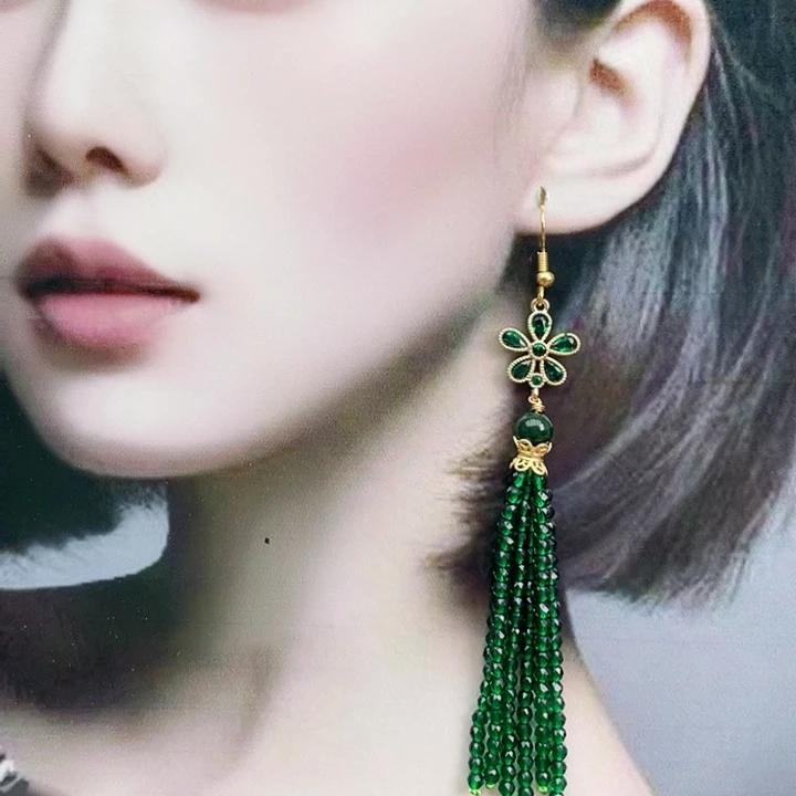 石英质玉合金耳钉