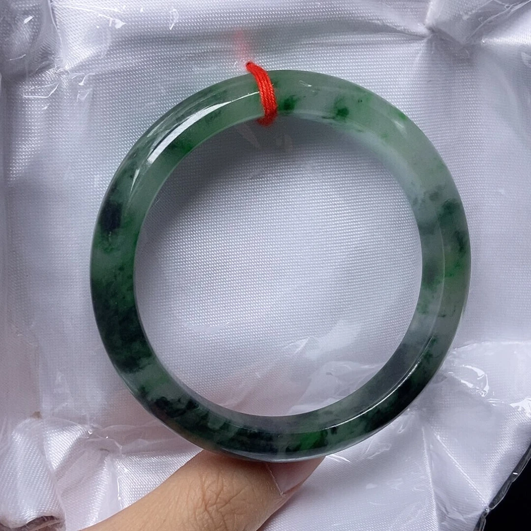 翡翠未镶嵌手镯60圈