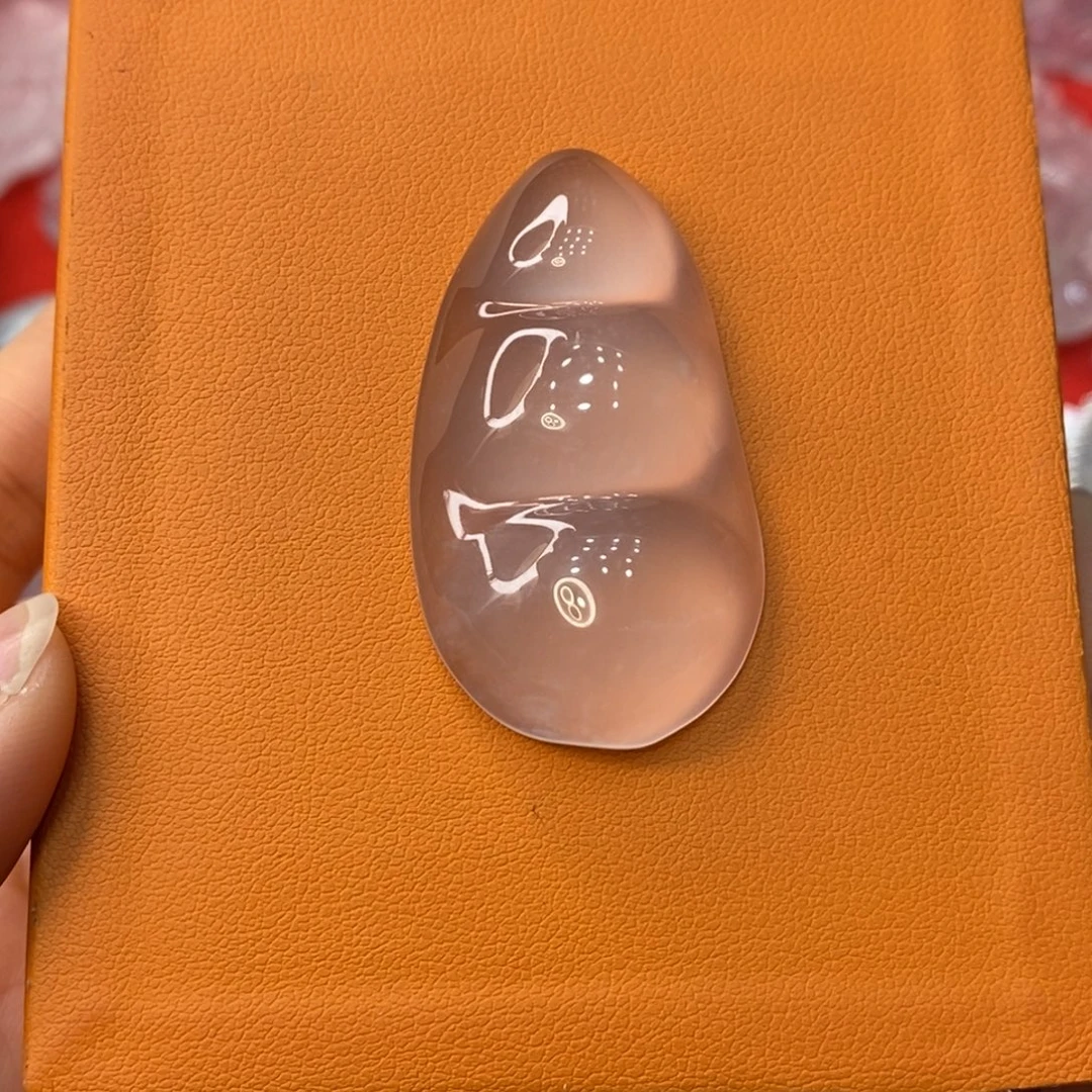 石英质玉未镶嵌吊坠