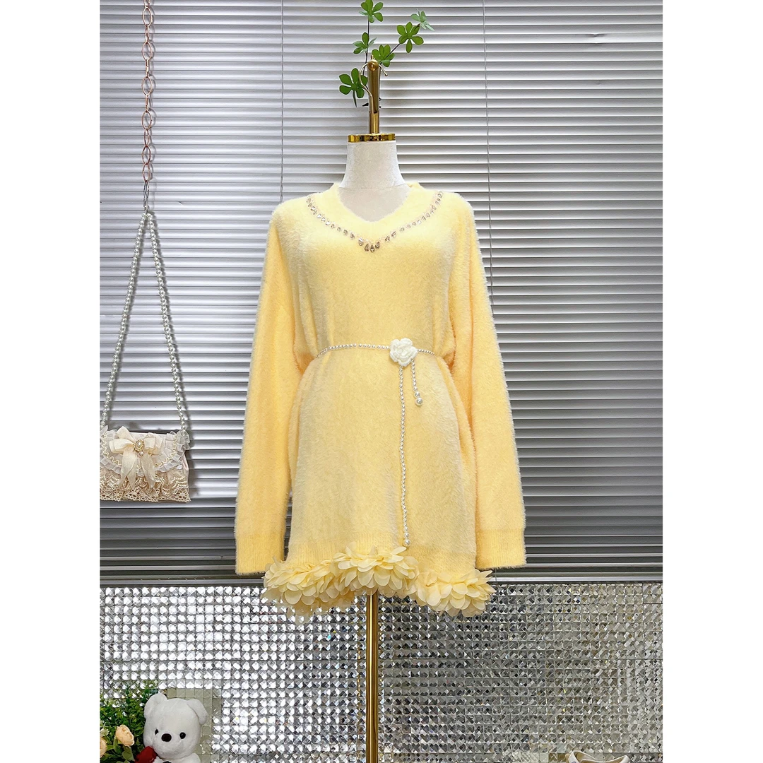 春季新款优质版舒适软毛立体花蝴蝶腰带毛衣连衣裙短裙气质时尚