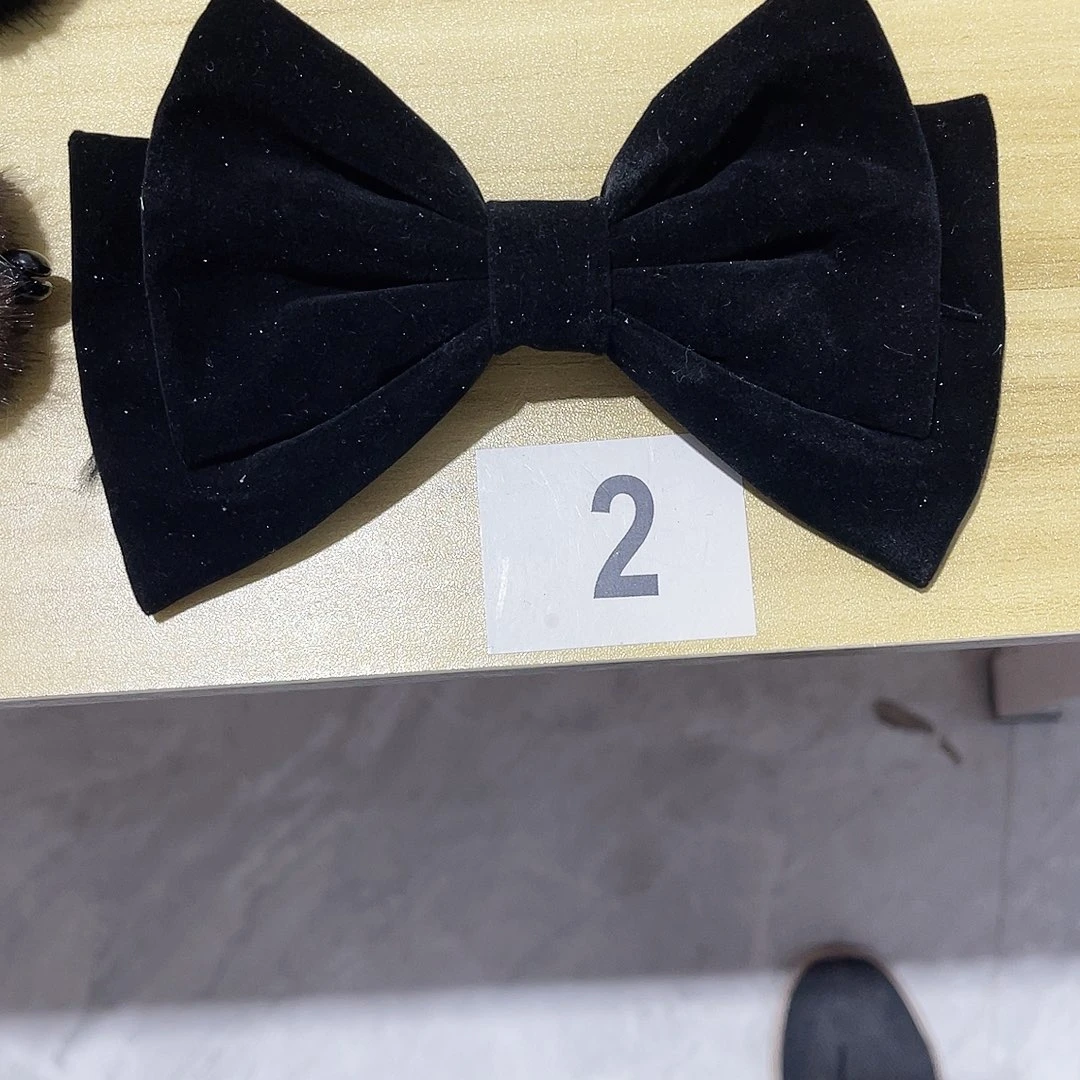 皮质铁合金蝴蝶结发夹