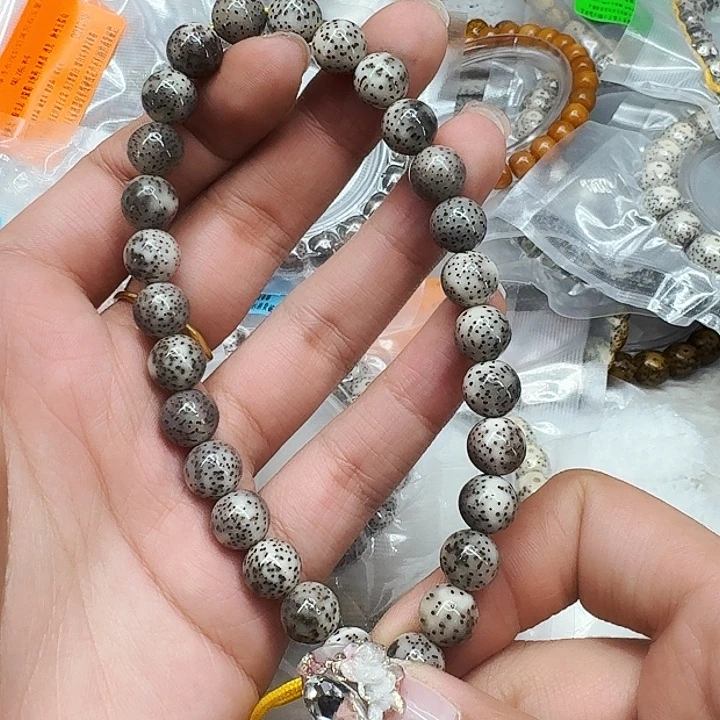 星月菩提手串399高端黑灰星月菩提0.9圆手持
