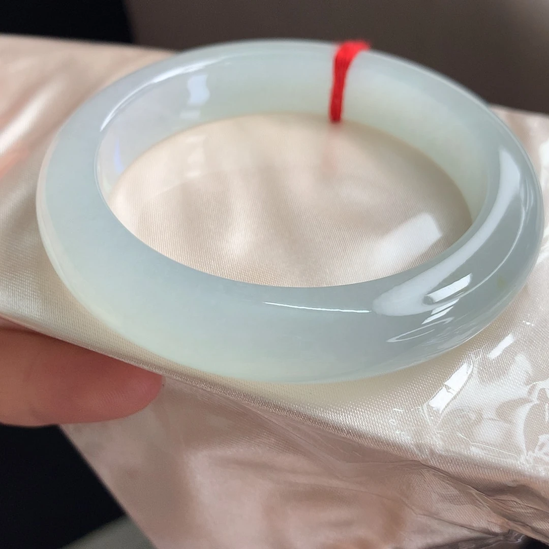 未镶嵌手镯翡翠，37号