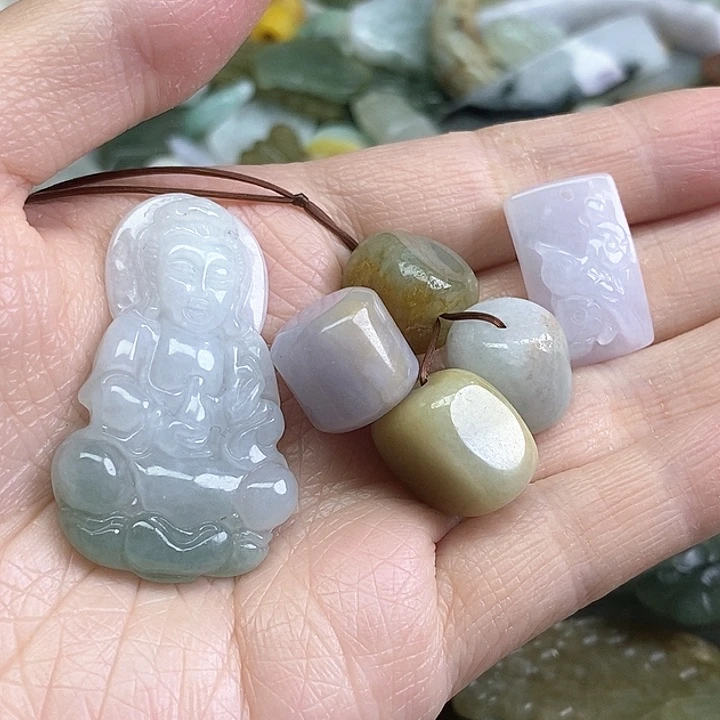 沁***蓝翡翠未镶嵌颈饰天然翡翠