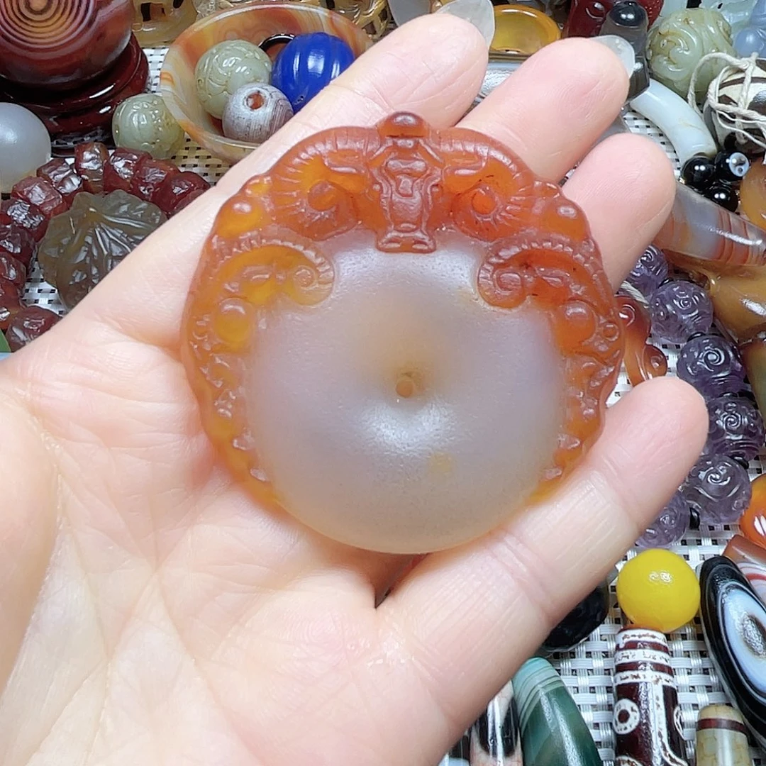 玛瑙/玉髓挂件未镶嵌