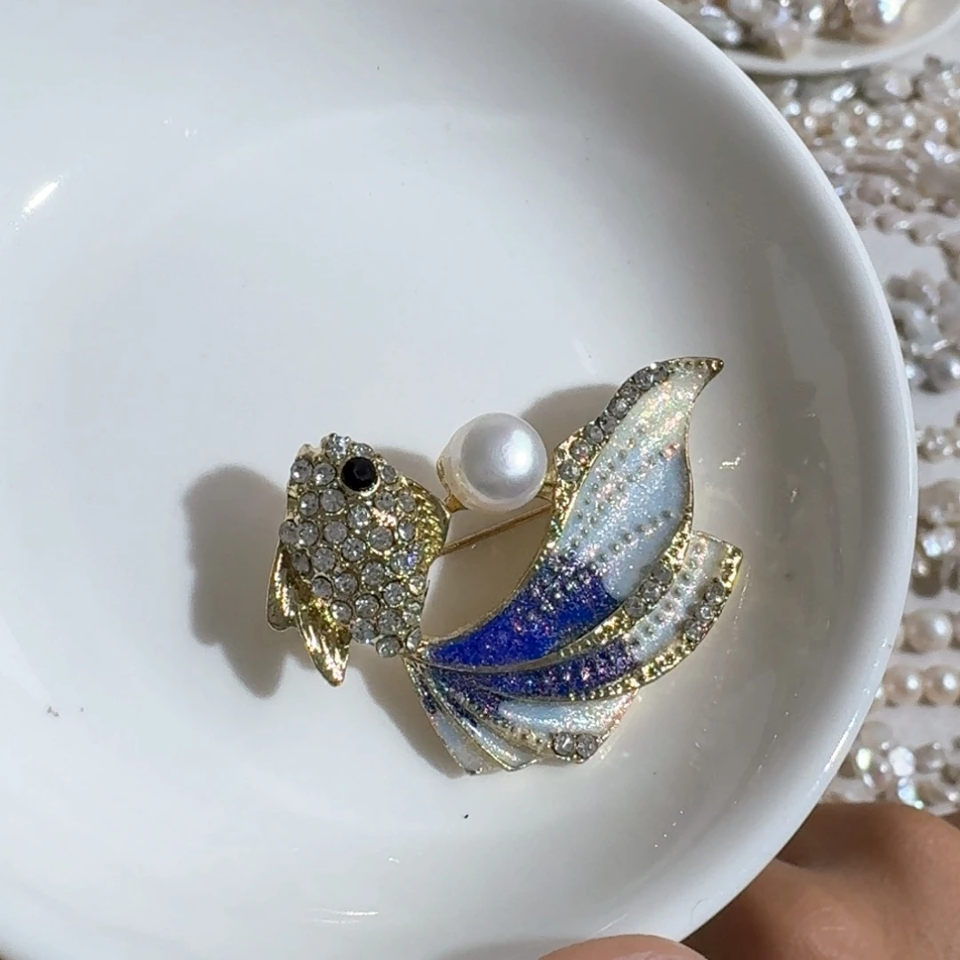 淡水珍珠未镶嵌胸饰