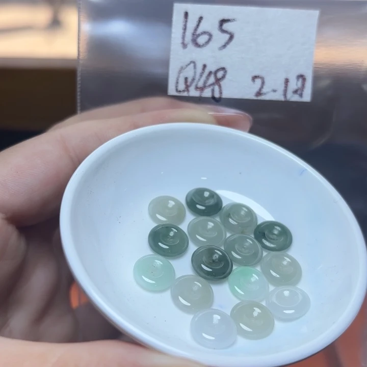 定制翡翠未镶嵌不