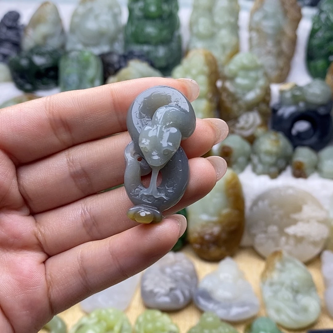 和田玉未镶嵌珠宝奇石