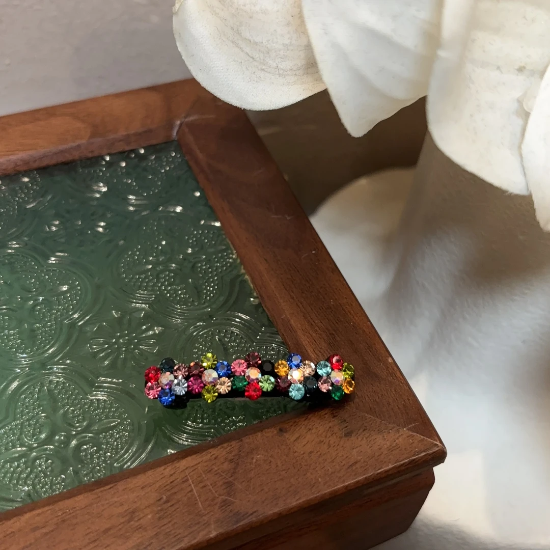 设计款细闪小花发夹Y78