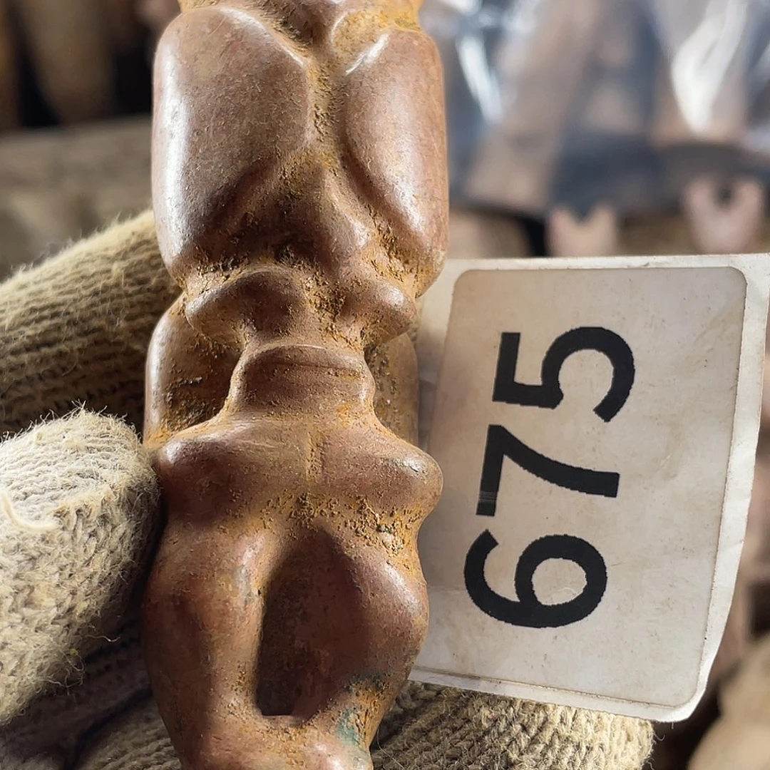 和田玉（糖玉）未镶嵌挂件