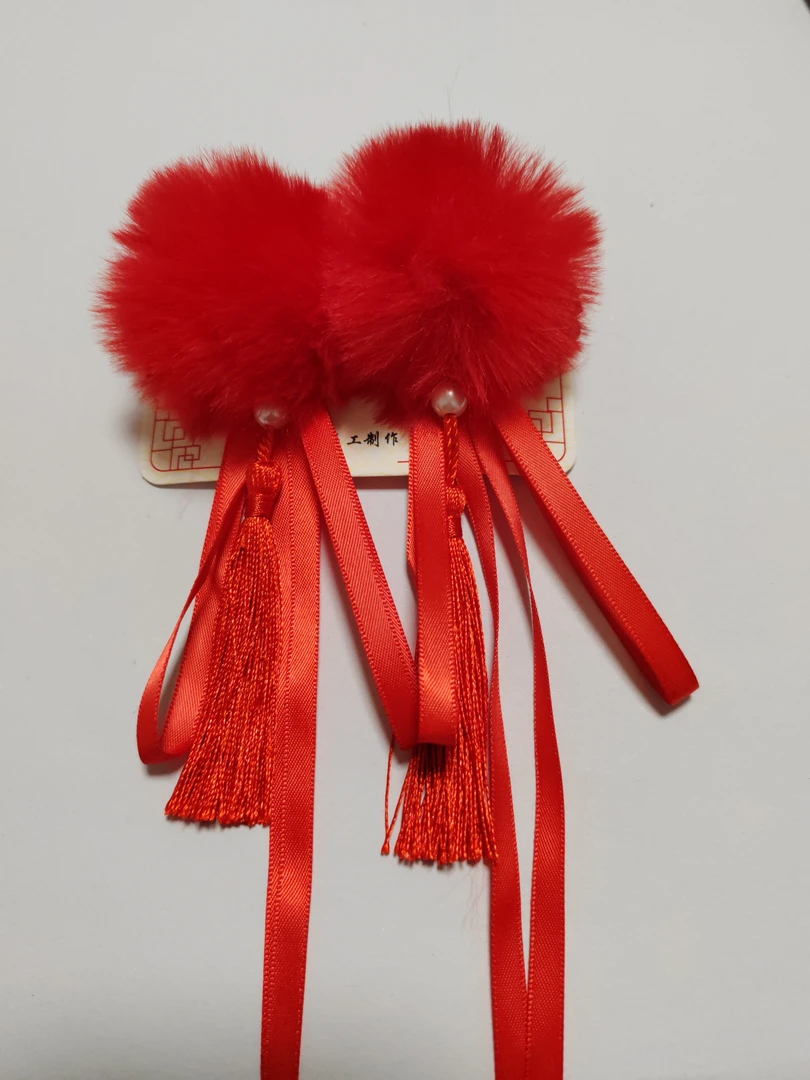 红茸毛球长缥发夹