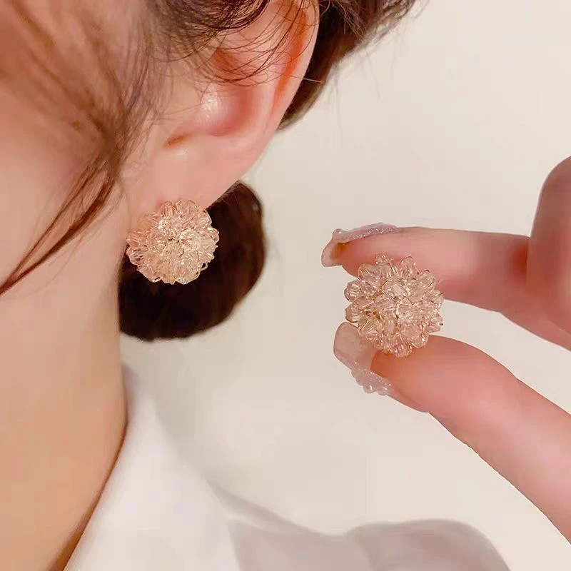 非金属亚克力耳饰 编织花球耳钉气质轻奢时尚优雅甜美精致小众