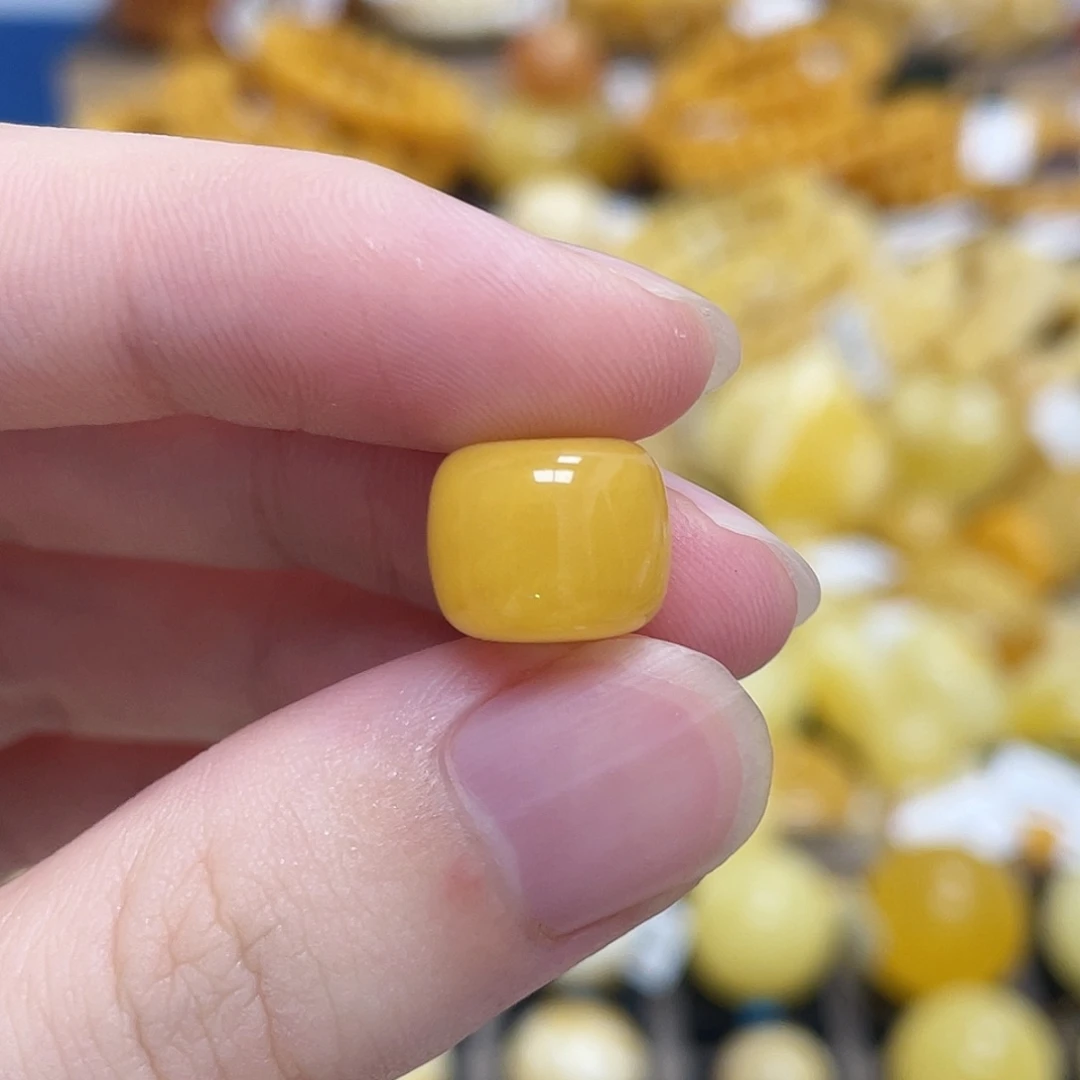 蜜蜡未镶嵌珠宝奇石老型珠浓蜜鸡油黄11.5m m