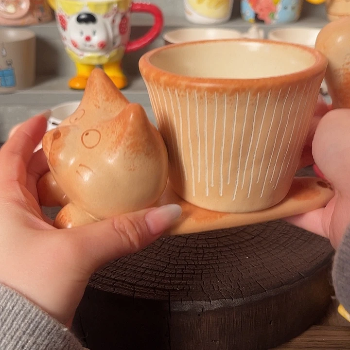 景德镇陶瓷可爱手绘杯