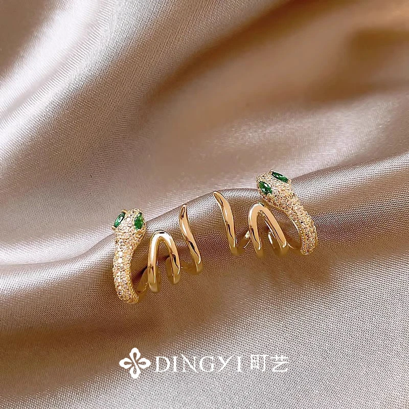 町艺 黄铜耳饰 灵蛇耳钉法式设计感简约耳环冷淡风个性耳饰【GY453