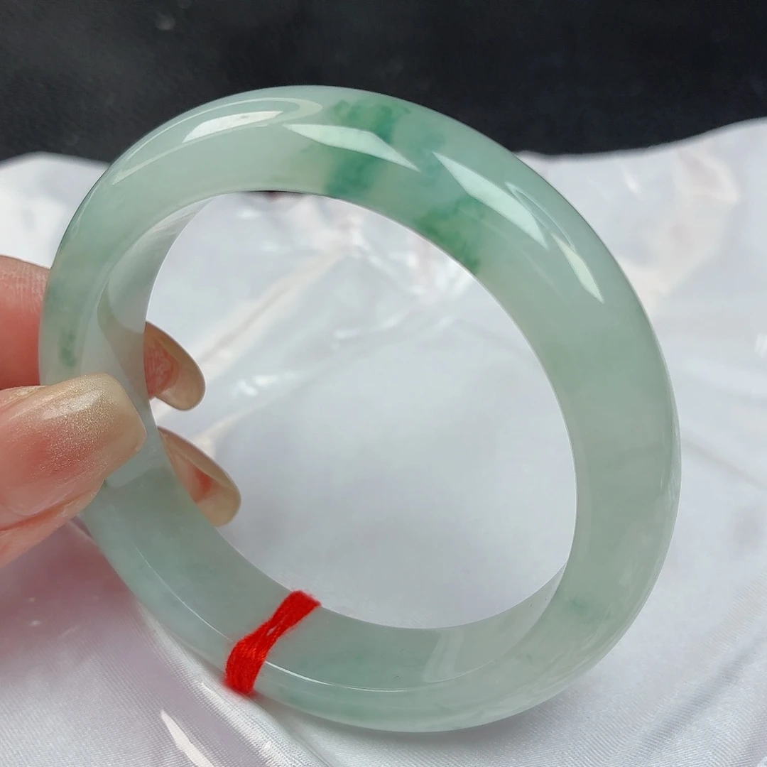 翡翠手镯未镶嵌52