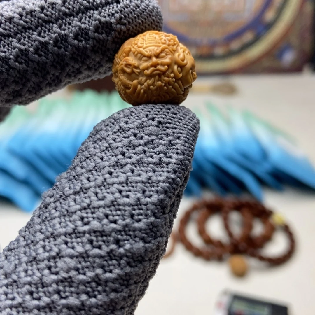 吊坠猴头核桃精修四大天王