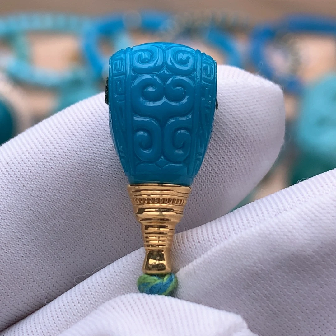 绿松石18K金镶嵌珠宝奇石