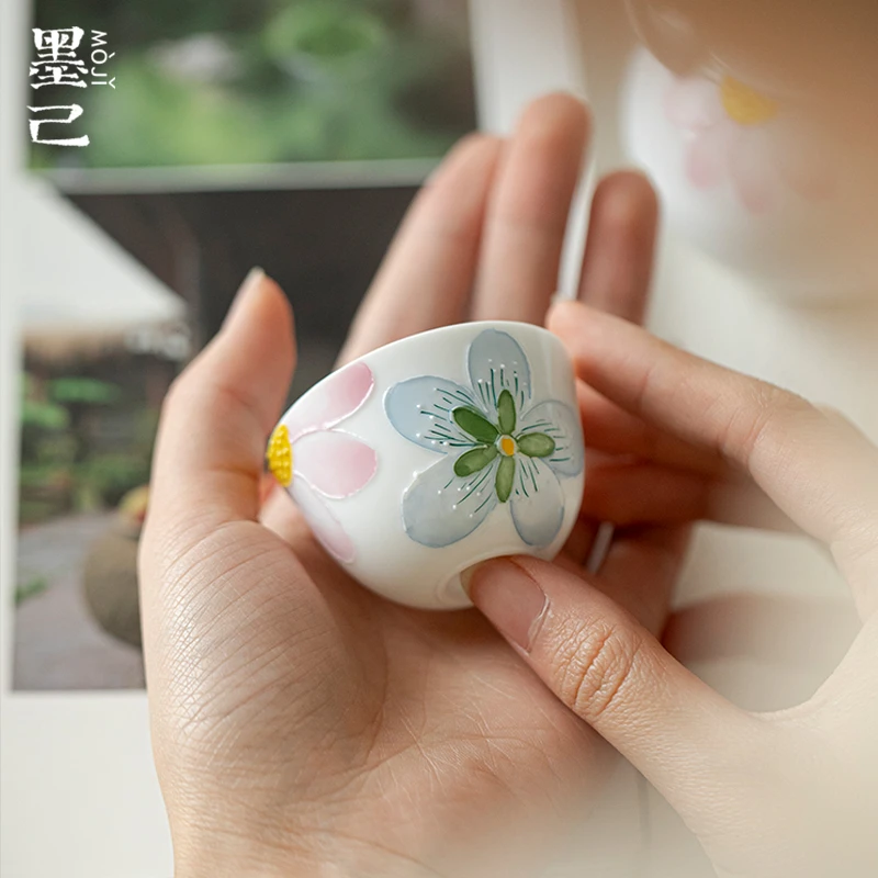 墨己-有田烧-花硕满目-白瓷陶瓷小圆茶杯