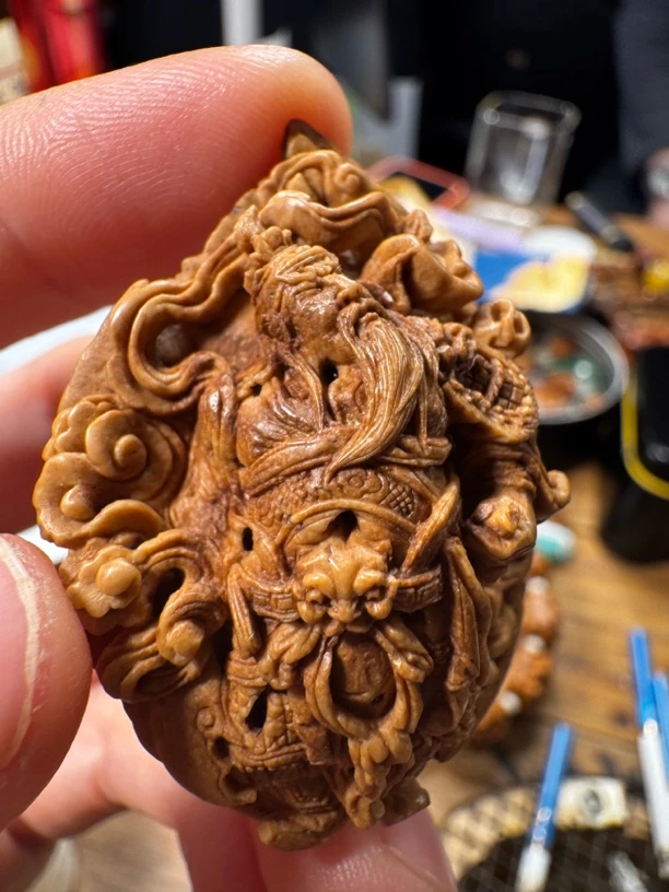 潍坊核雕精品纯刀铲关公