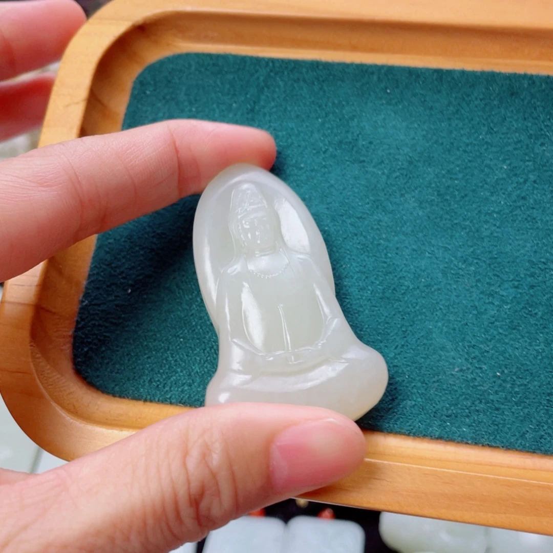 罗***晟瓷片新号开播磁盘一个挂件