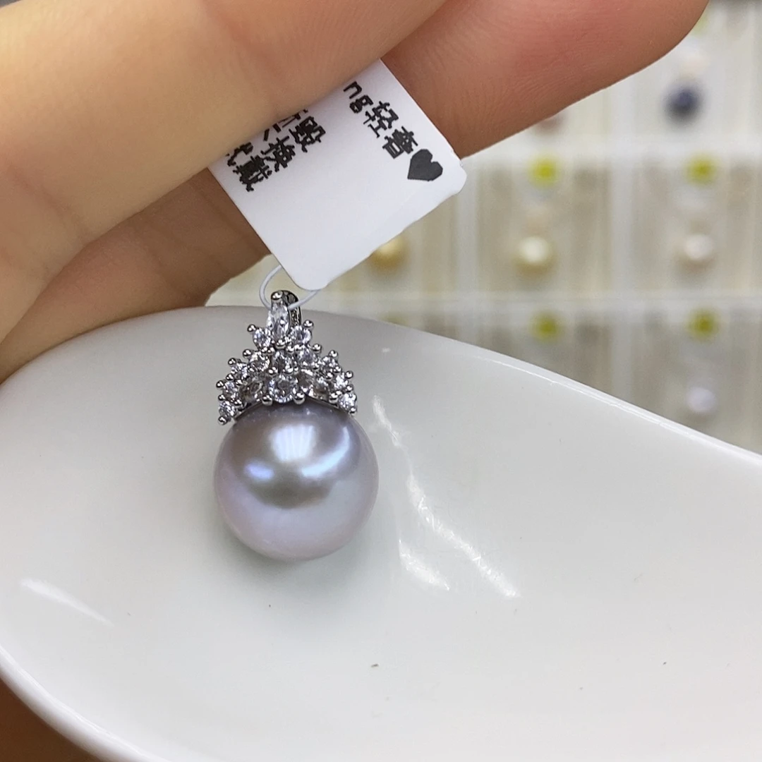 淡水珍珠吊坠(赠链)合金