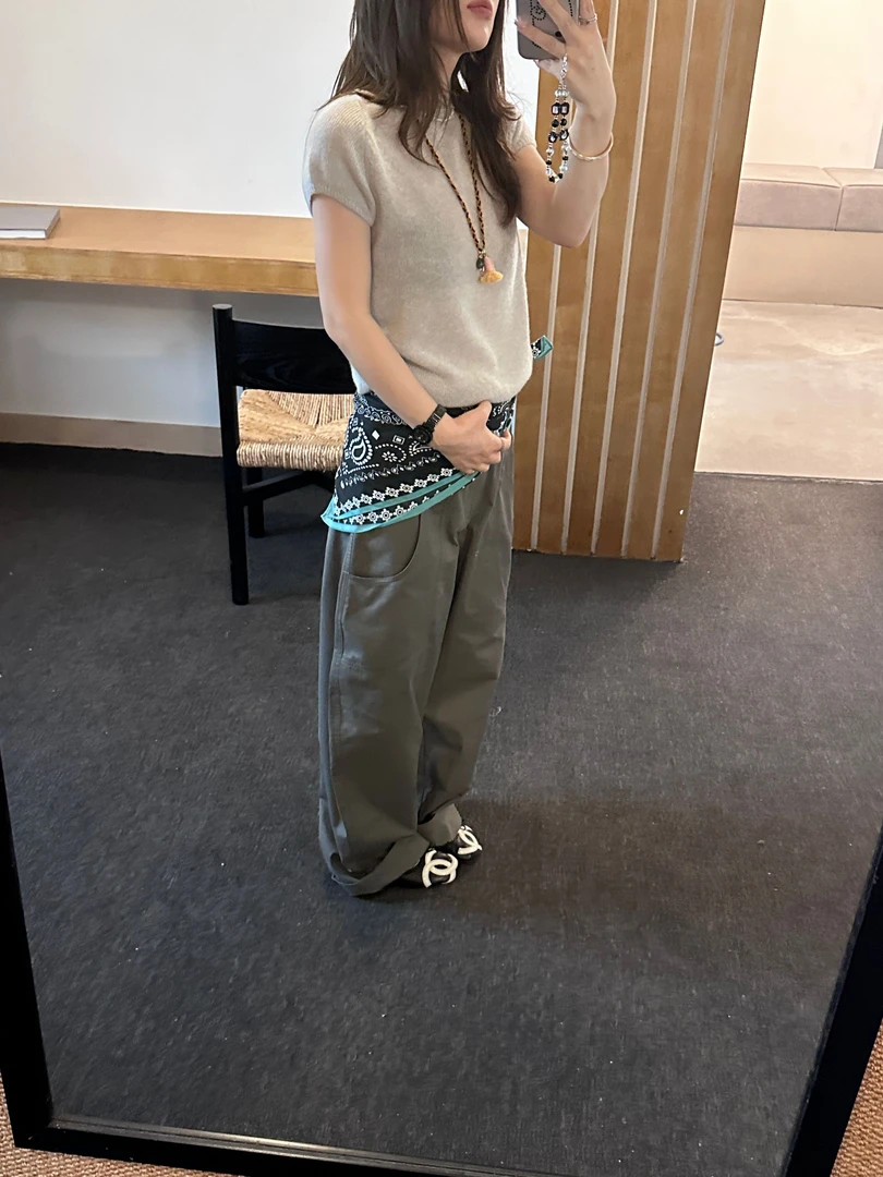 【ZHANGDAYUN】10001#【Ins碎花撞色小方巾丝巾】