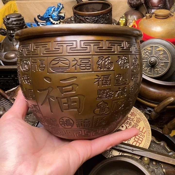 精美铜器批发档口