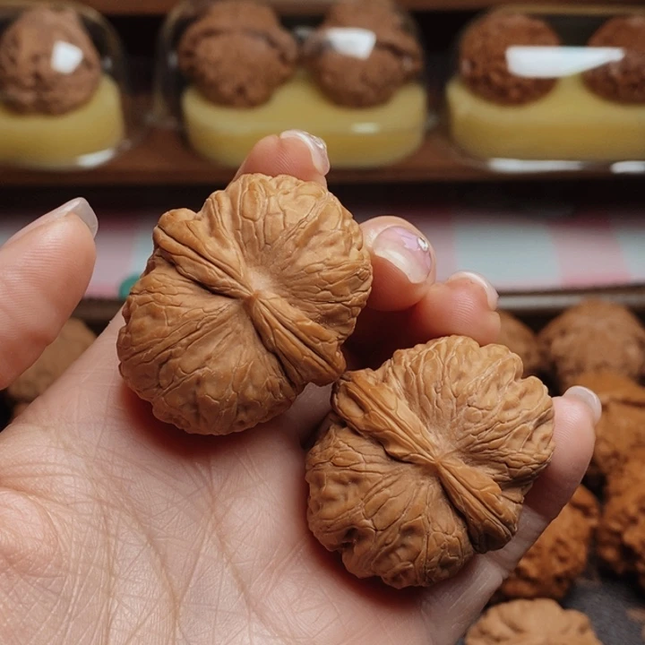 把件文玩核桃40元宝