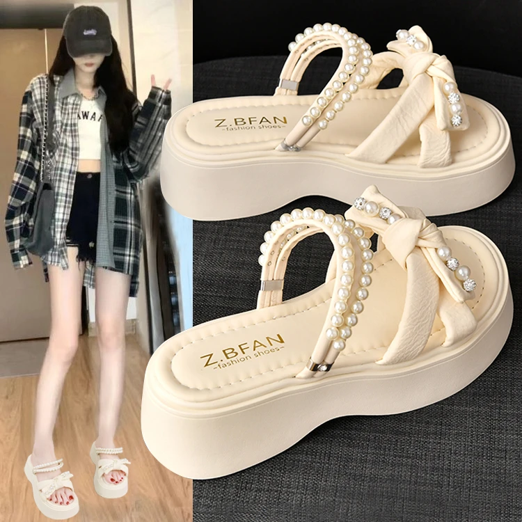 明星同款百搭拖鞋女外穿2025新款爆款夏天穿裙子女士流行珍珠凉拖