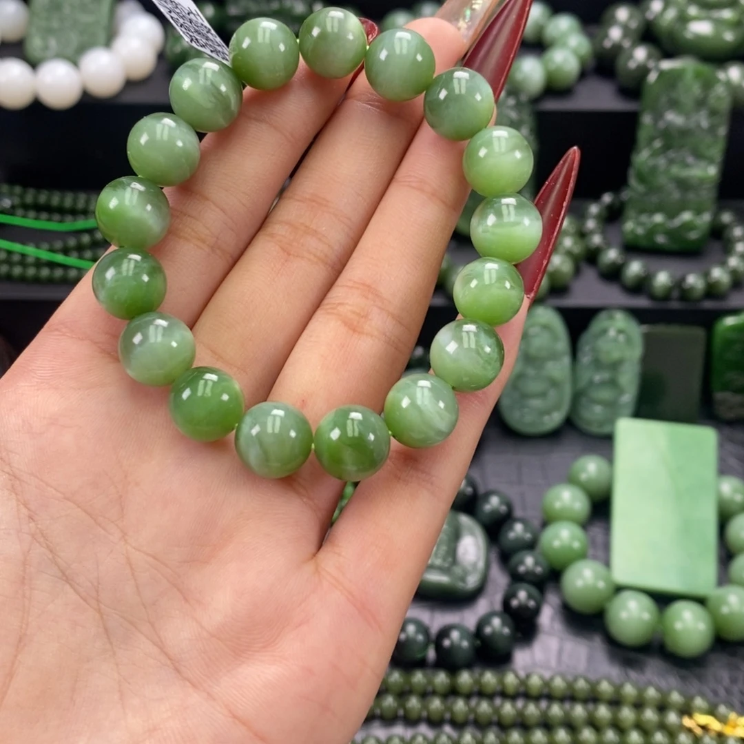 7***4和田玉未镶嵌珠宝奇石