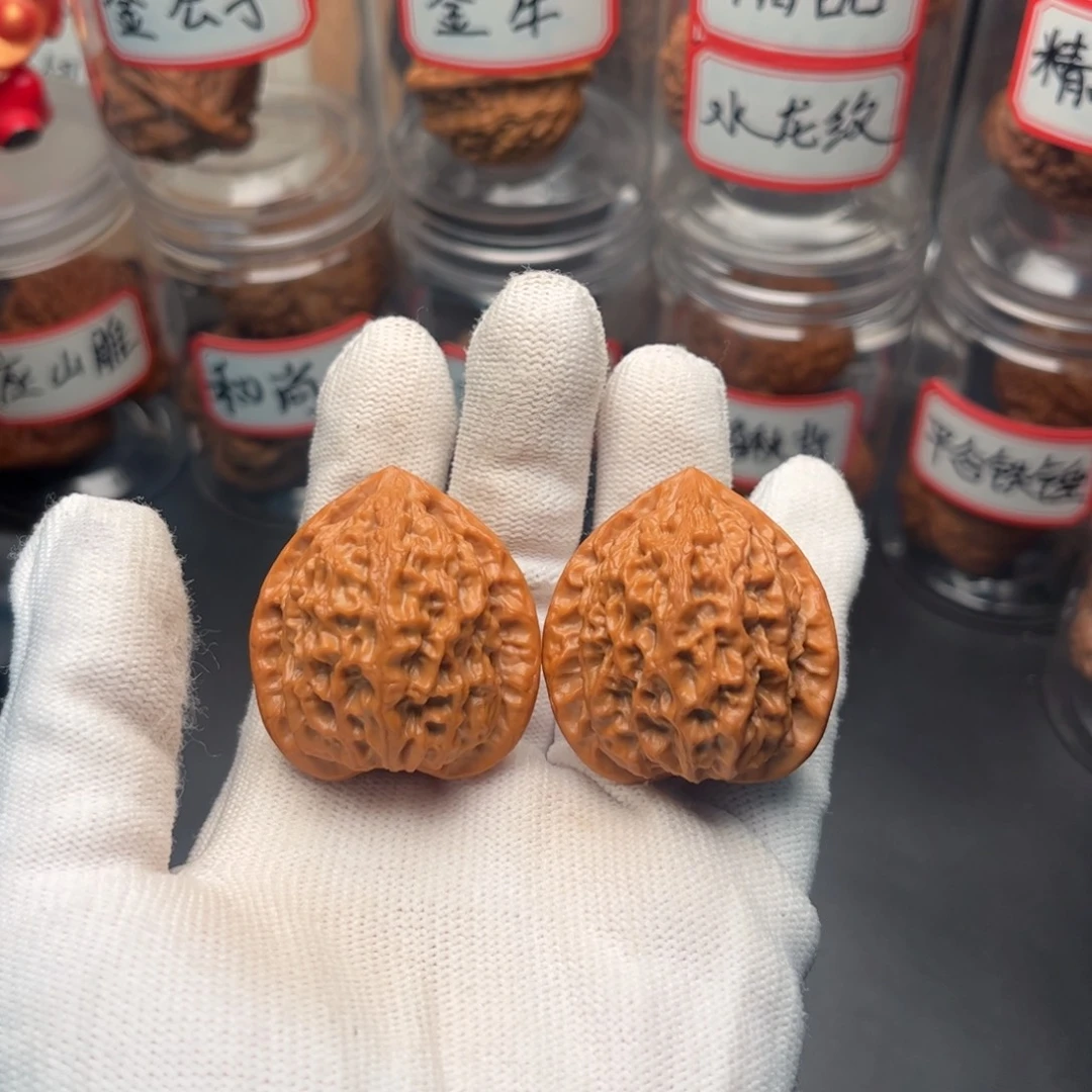 把件文玩核桃36小众金牛