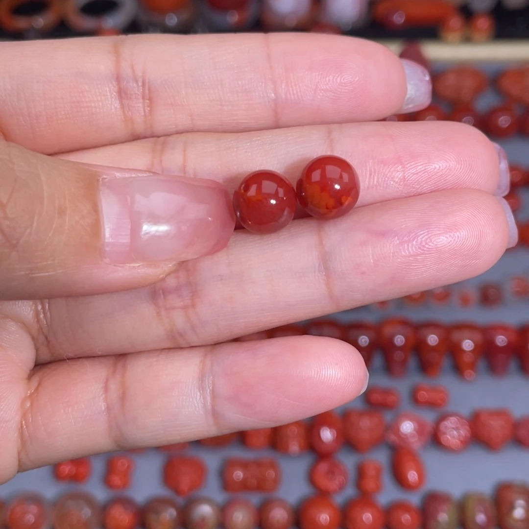 南红玛瑙未镶嵌瓦西火焰对珠队*