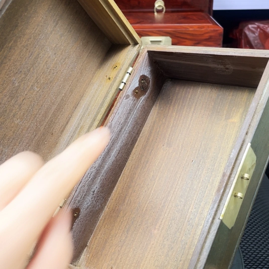 木阿根廷绿毯盒子