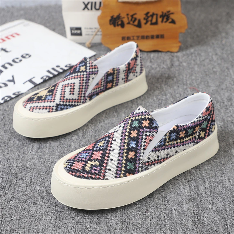 潮牌男鞋新款夏季网面透气潮男鞋舒适厚底休闲男鞋软底时尚休闲鞋