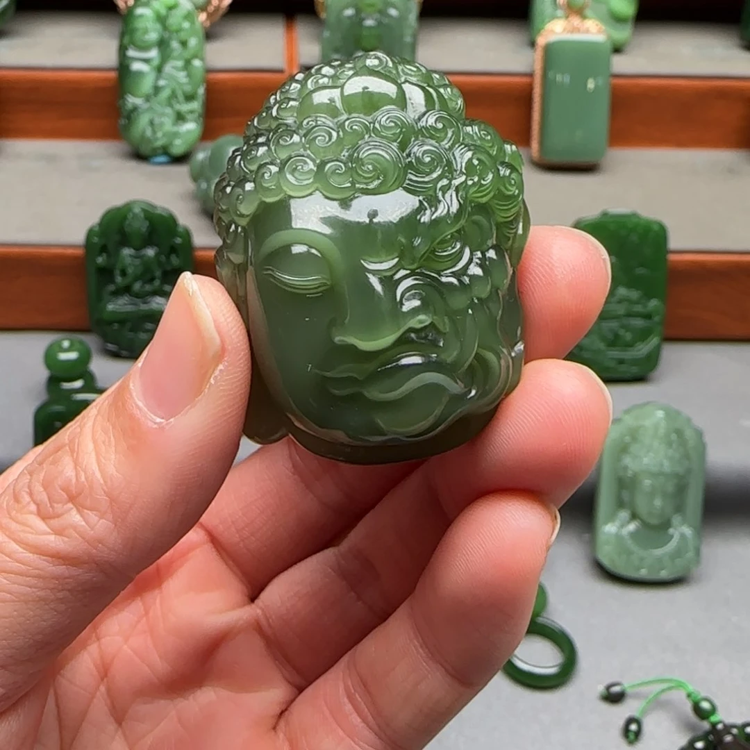 未镶嵌和田玉挂件