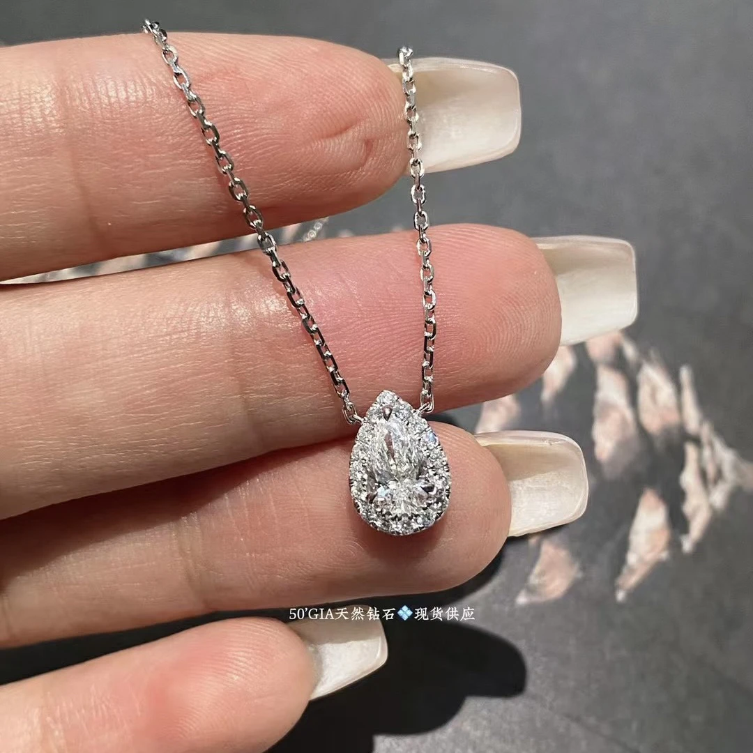 18k金水滴钻石项链极简设计50分