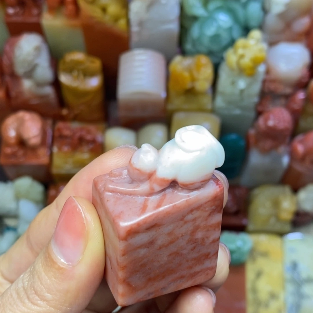 寿山石印石老挝石