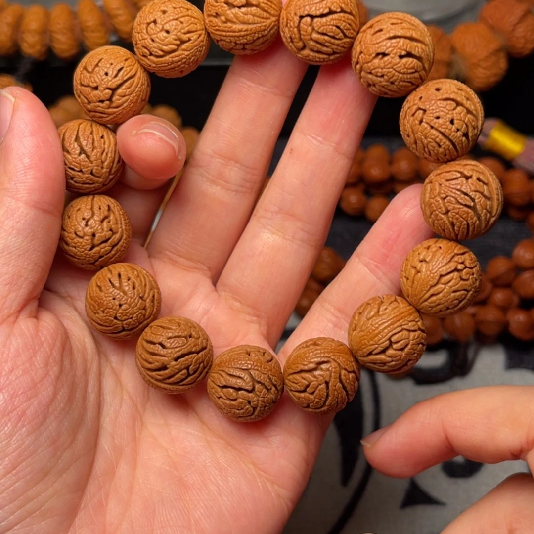 桃核手串龙纹桃核绣球15