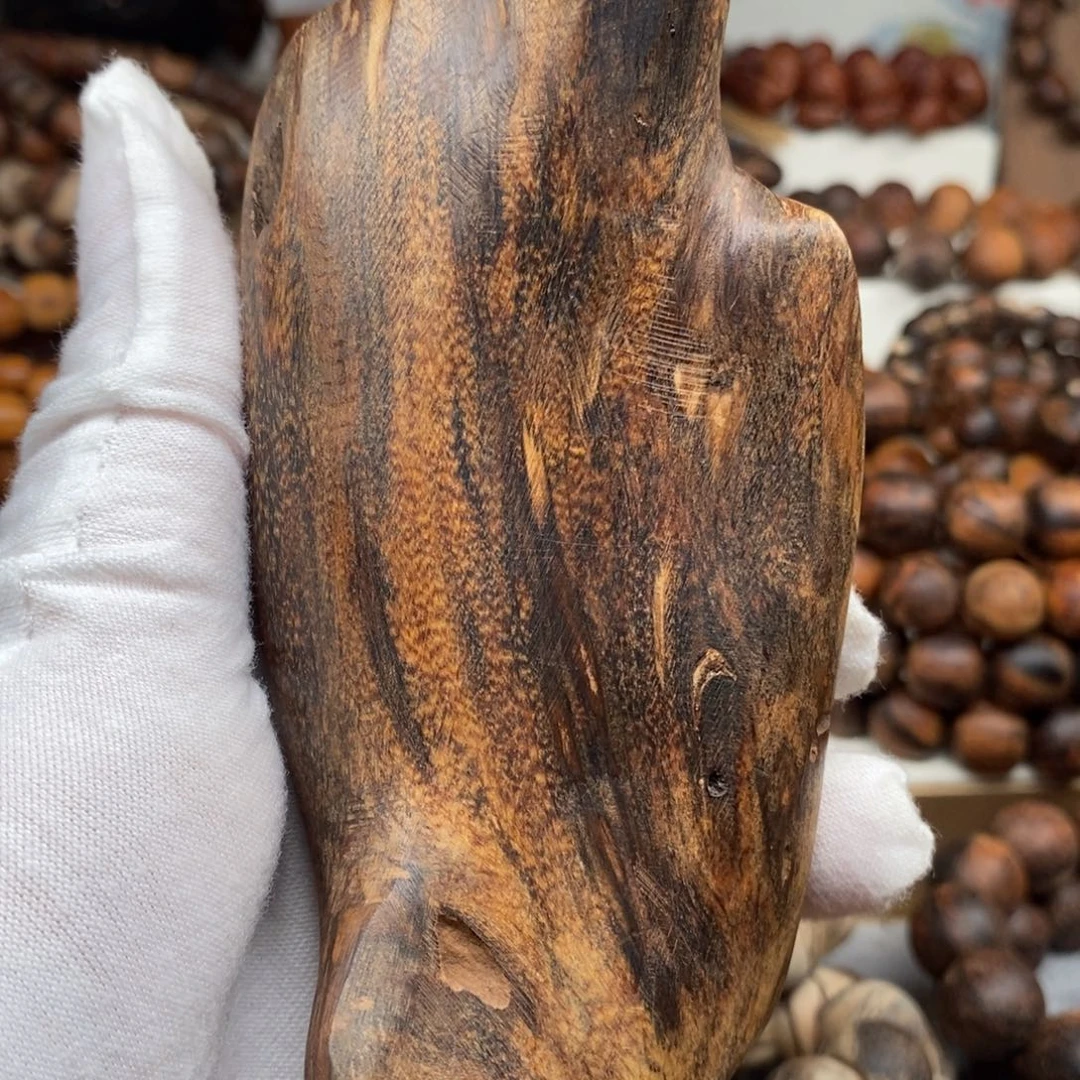 贡木龙鳞手把件摆件